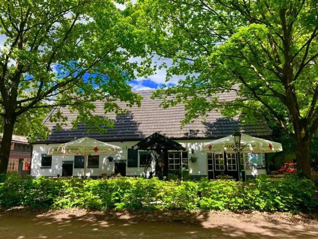 Modern Chalet In De Bossen Van De Veluwe เอเปอ ภายนอก รูปภาพ