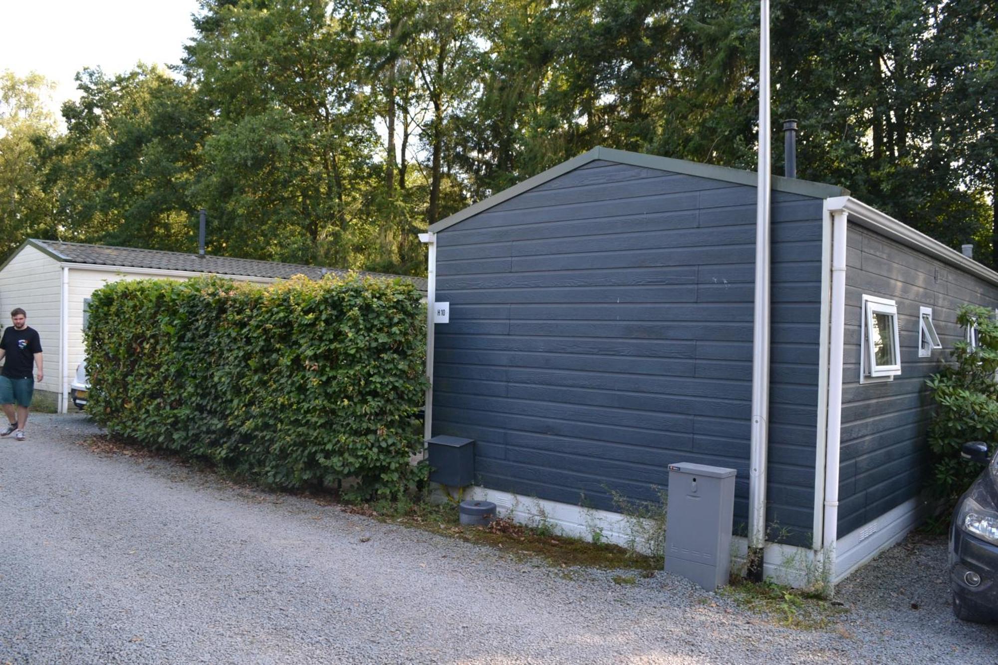 Modern Chalet In De Bossen Van De Veluwe เอเปอ ภายนอก รูปภาพ